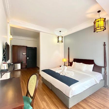 Khach San Thu Do Formerly Impressive Hotel Hanoi Exterior foto