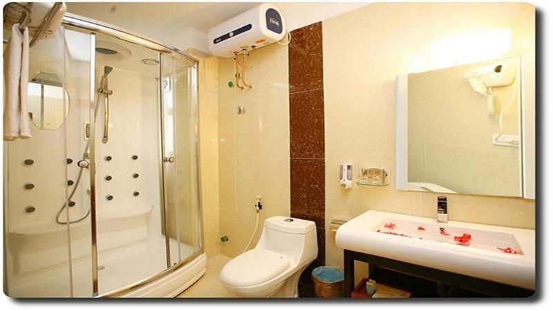 Khach San Thu Do Formerly Impressive Hotel Hanoi Exterior foto